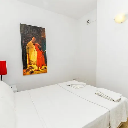 Duplex House With Shared Pool Near Beach In Apartament